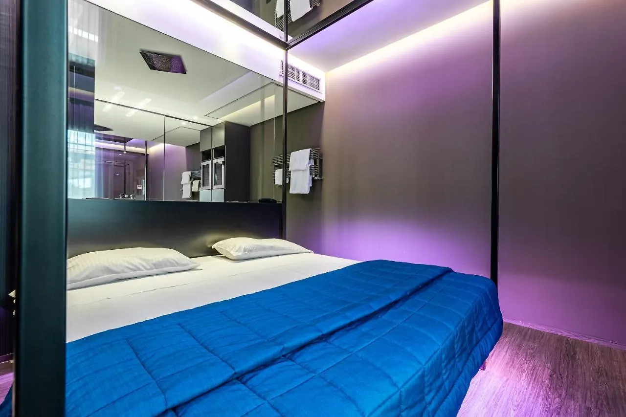 Motel Rona Caponago 4*,  Italy